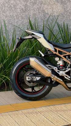 BMW-S 1000 RR-2021