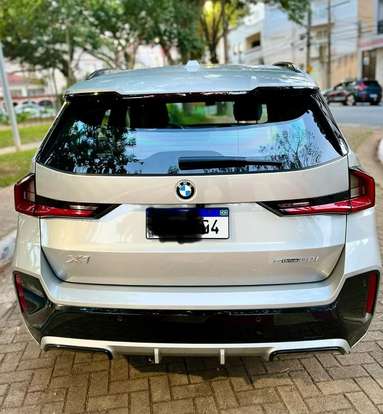 BMW-X1-2023