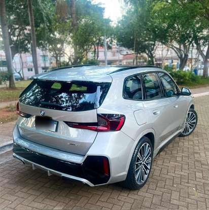 BMW-X1-2023