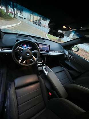 BMW-X1-2023