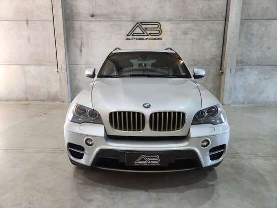 BMW-X5-4.4 V8 TURBO GASOLINA XDRIVE50I SECURITY AUTOMÁTICO BMW-X5-2012
