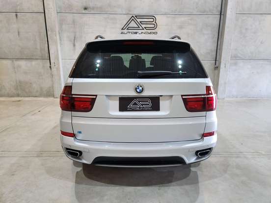 BMW-X5-2012