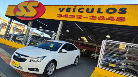 CHEVROLET CRUZE 1.8 LT 16V FLEX 4P AUTOMÁTICO CHEVROLET CRUZE 1.8 LT 16V FLEX 4P AUTOMÁTICO