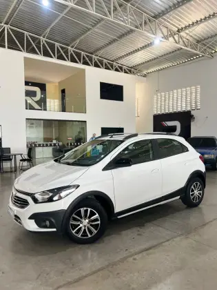 CHEVROLET ONIX 1.4 MPFI ACTIV 8V FLEX 4P AUTOMÁTICO CHEVROLET ONIX 1.4 MPFI ACTIV 8V FLEX 4P AUTOMÁTICO
