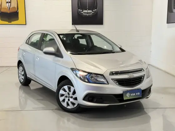 CHEVROLET ONIX 1.4 MPFI LT 8V FLEX 4P AUTOMÁTICO