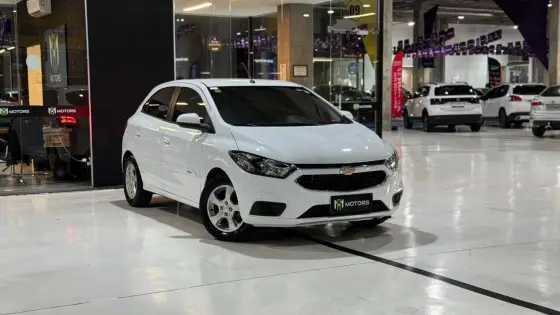 CHEVROLET ONIX 1.4 MPFI LT 8V FLEX 4P MANUAL
