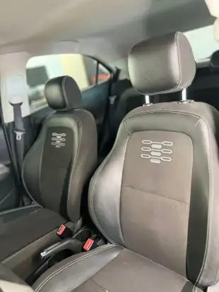 CHEVROLET-ONIX-2018