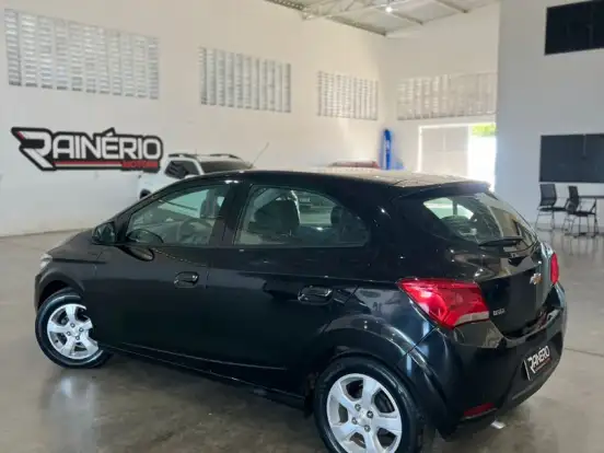 CHEVROLET-ONIX-1.4 MPFI LTZ 8V FLEX 4P MANUAL CHEVROLET-ONIX-2018