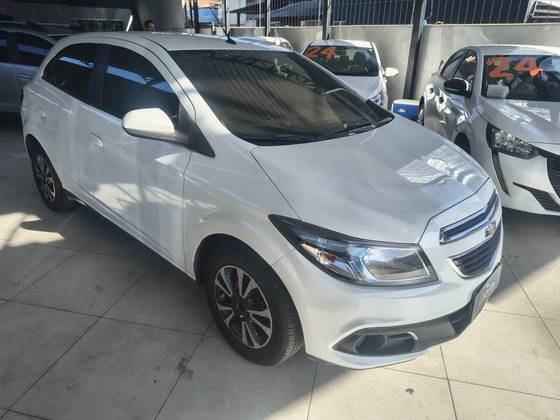 CHEVROLET ONIX 1.4 MPFI LTZ 8V FLEX 4P AUTOMÁTICO