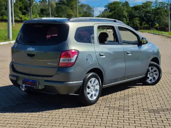 CHEVROLET-SPIN-1.8 LTZ 8V FLEX 4P MANUAL CHEVROLET-SPIN-2013