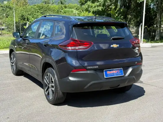 CHEVROLET-TRACKER-2023