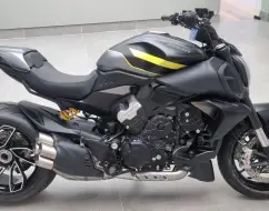 DUCATI DIAVEL V4 DUCATI DIAVEL V4