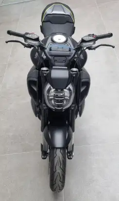 DUCATI-DIAVEL V4-2026