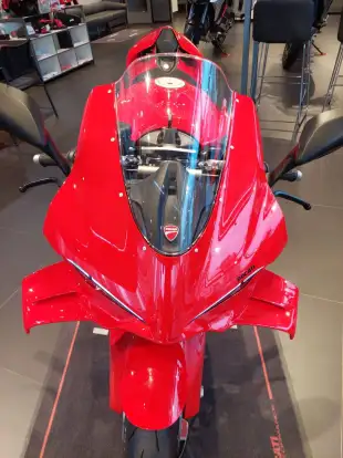 DUCATI-PANIGALE V4-2026