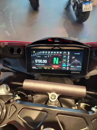 DUCATI-PANIGALE V4-2026
