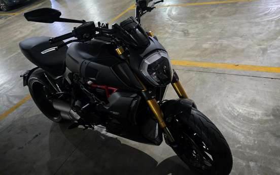 DUCATI-DIAVEL 1260 S-2020