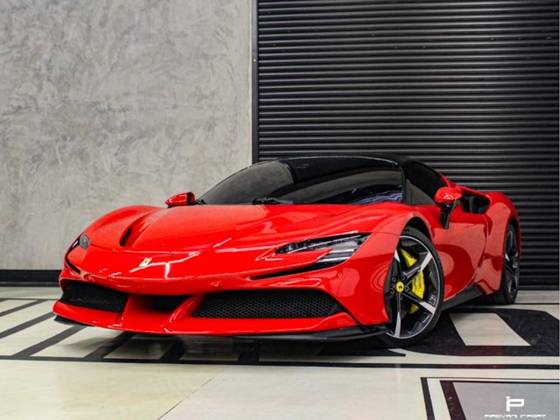 FERRARI SF90 4.0 V8 TURBO PHEV STRADALE F1-DCT