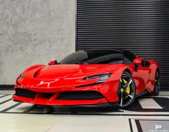 FERRARI SF90 4.0 V8 TURBO PHEV STRADALE F1-DCT FERRARI SF90 4.0 V8 TURBO PHEV STRADALE F1-DCT