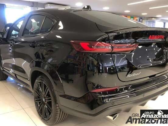 FIAT-FASTBACK-1.3 TURBO 270 FLEX ABARTH AT6 FIAT-FASTBACK-2025