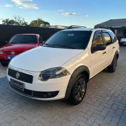 FIAT PALIO 1.6 TREKKING WEEKEND 16V FLEX 4P MANUAL FIAT PALIO 1.6 TREKKING WEEKEND 16V FLEX 4P MANUAL