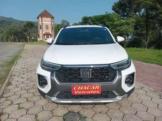 FIAT-STRADA-2023