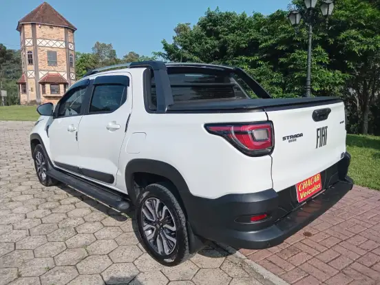 FIAT-STRADA-2023
