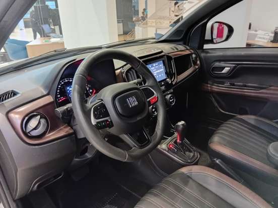 FIAT-STRADA-2023