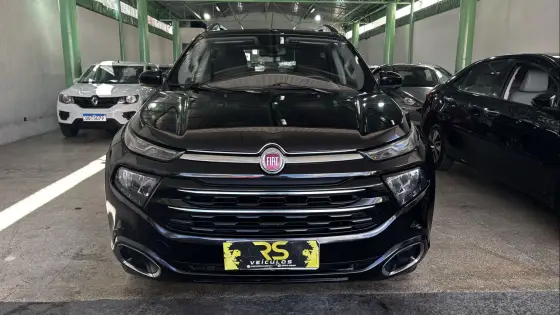 FIAT TORO 1.8 16V EVO FLEX FREEDOM AT6 FIAT TORO 1.8 16V EVO FLEX FREEDOM AT6