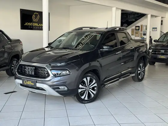 FIAT TORO 2.2 TURBO DIESEL VOLCANO 4WD AT9