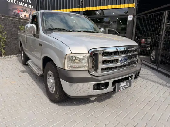 FORD F-250 3.9 XLT 4X2 CS DIESEL 2P MANUAL