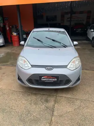 FORD FIESTA 1.6 MPI SEDAN 8V FLEX 4P MANUAL