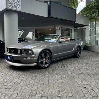 FORD MUSTANG 5.0 GT CONVERSÍVEL V8 GASOLINA 2P AUTOMÁTICO
