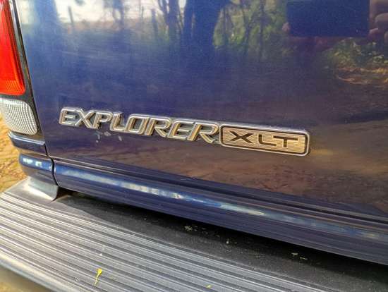 FORD-EXPLORER-1995