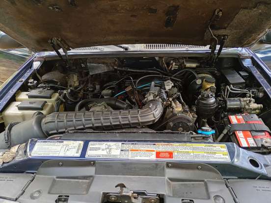 FORD-EXPLORER-4.0 XLT 4X2 V6 GASOLINA 4P AUTOMÁTICO FORD-EXPLORER-1995