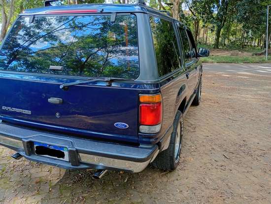 FORD-EXPLORER-1995