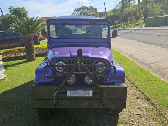 FORD-JEEP-CJ-5 FORD-JEEP-1976