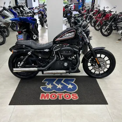 HARLEY-DAVIDSON SPORTSTER XL 883 R 