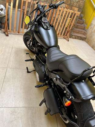 HARLEY-DAVIDSON-SOFTAIL FAT BOB 114-2019