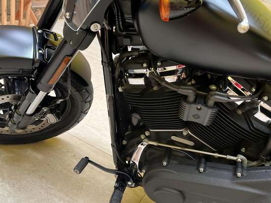 HARLEY-DAVIDSON-SOFTAIL FAT BOB 114 HARLEY-DAVIDSON-SOFTAIL FAT BOB 114-2019