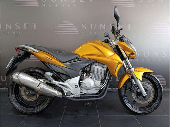 HONDA-CB 300R HONDA-CB 300R-2011