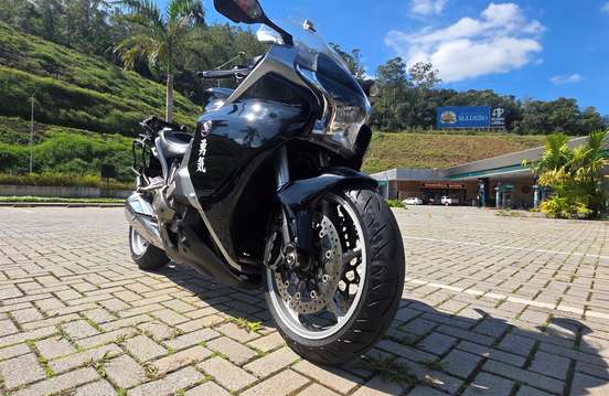 HONDA-VFR 1200F-2011