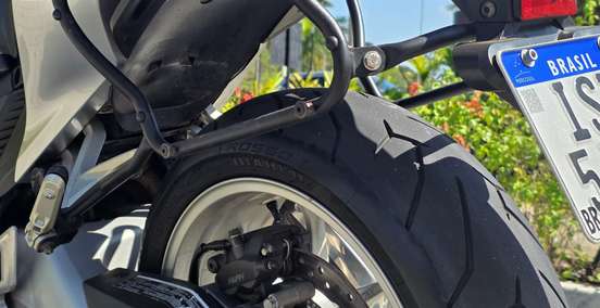 HONDA-VFR 1200F HONDA-VFR 1200F-2011