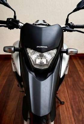 HONDA-XRE 300-2017