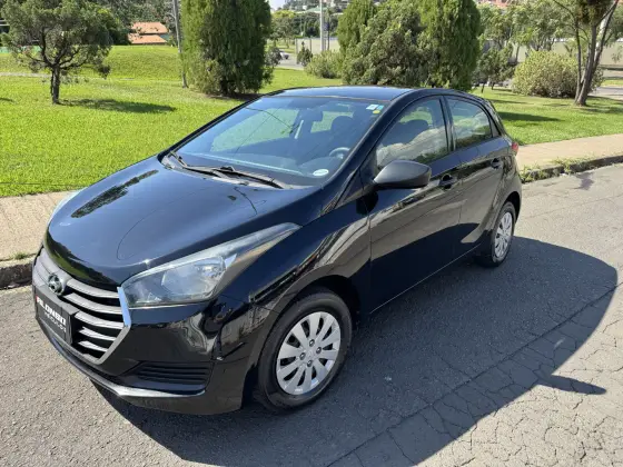 HYUNDAI HB20 1.0 COMFORT 12V FLEX 4P MANUAL