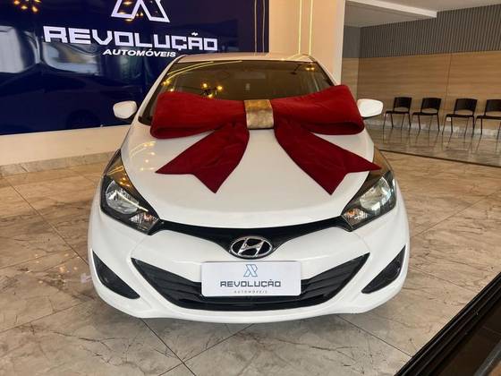 HYUNDAI HB20S 1.6 COMFORT PLUS 16V FLEX 4P AUTOMÁTICO