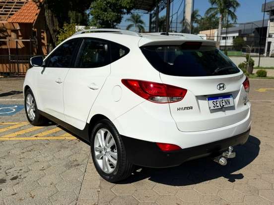 HYUNDAI-IX35-2.0 16V FLEX 4P AUTOMÁTICO HYUNDAI-IX35-2015