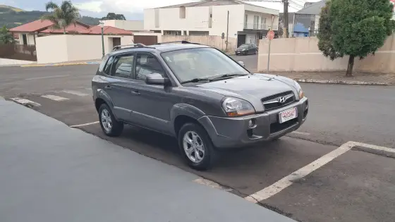 HYUNDAI TUCSON 2.0 MPFI GLS 16V 143CV 2WD FLEX 4P AUTOMÁTICO