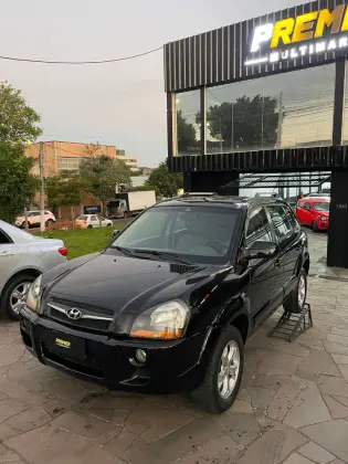 HYUNDAI TUCSON 2.0 MPFI GLS 16V 143CV 2WD FLEX 4P AUTOMÁTICO HYUNDAI TUCSON 2.0 MPFI GLS 16V 143CV 2WD FLEX 4P AUTOMÁTICO