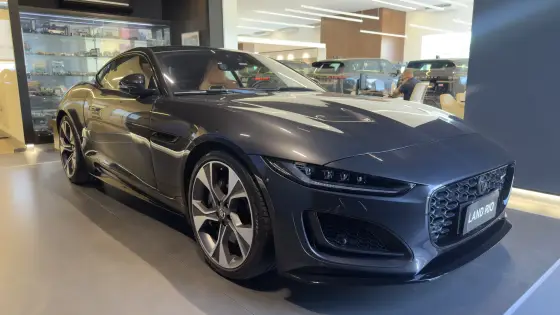 JAGUAR F-TYPE 2.0 P300 GASOLINA R-DYNAMIC COUPÉ AUTOMÁTICO