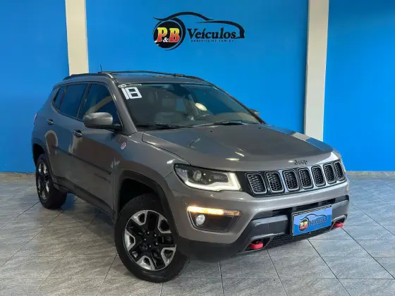 JEEP COMPASS 2.0 16V DIESEL TRAILHAWK 4X4 AUTOMÁTICO JEEP COMPASS 2.0 16V DIESEL TRAILHAWK 4X4 AUTOMÁTICO